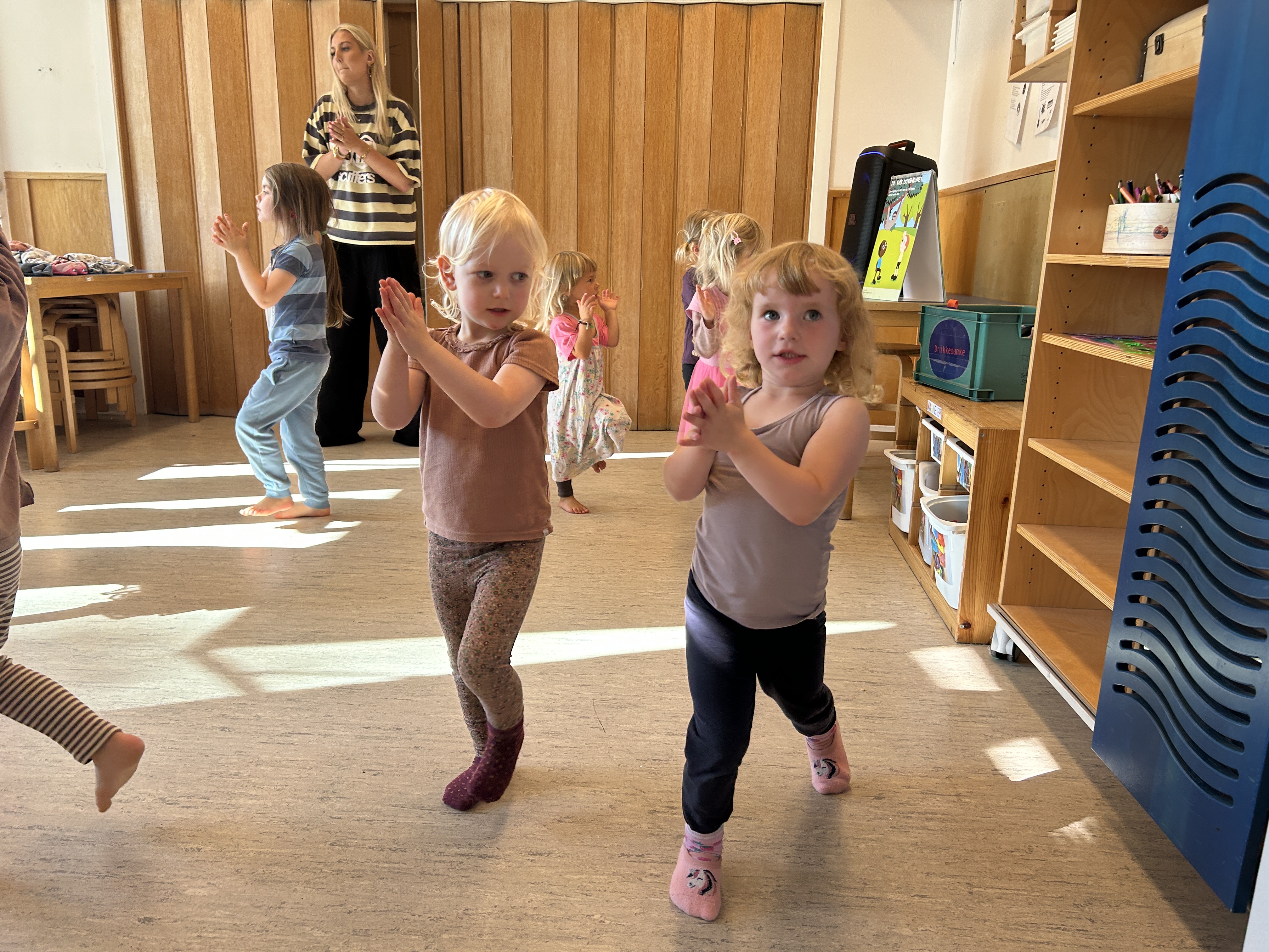 Action i børnehøjde