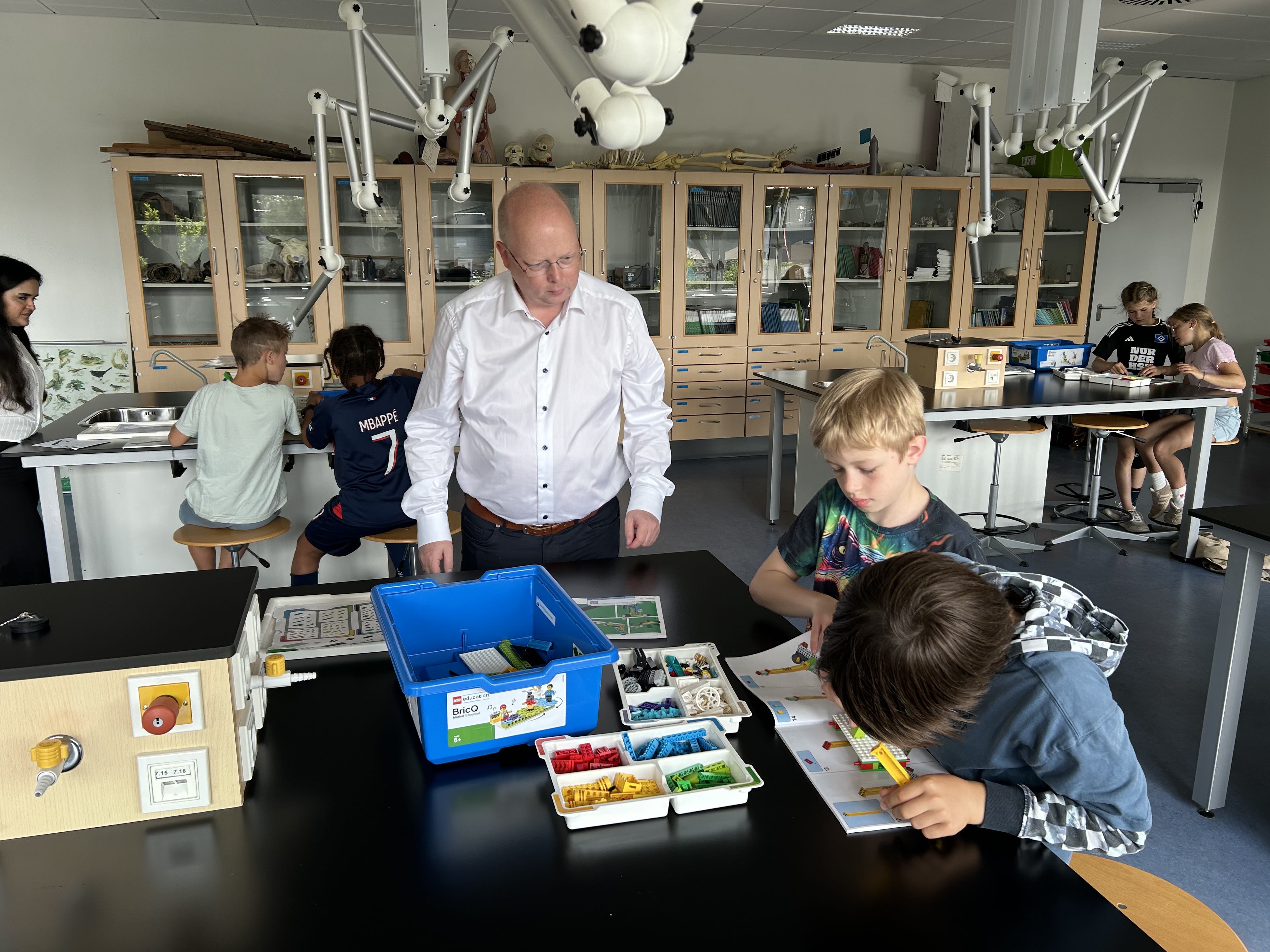 Hvilken bil med hvilket sejl kører længst?