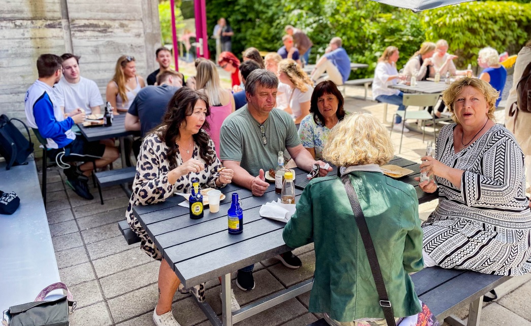 »De gamle« var tilbage på kollegiet